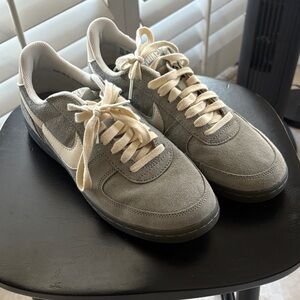 Nike Field General Men's Gray and Cream Sneakers